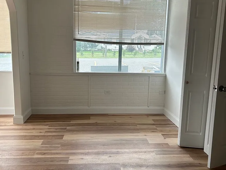 805 W New York Ave — Photo 12