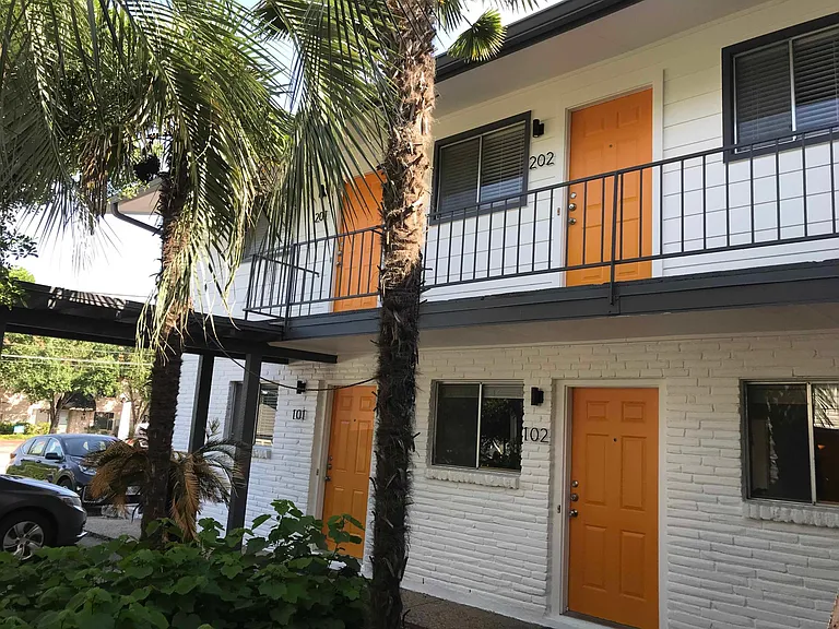 4312 Duval St — Photo 12