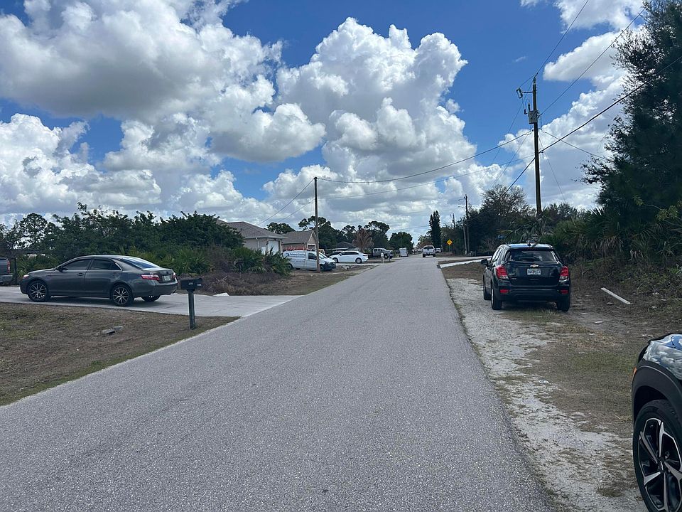 2nd image of 3205 8th Street W