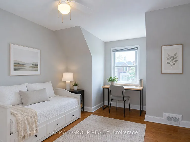 138 Johnston Ave #MAIN — Photo 12