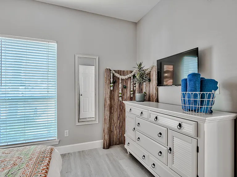 69 Crystal Beach Dr #12B — Photo 9