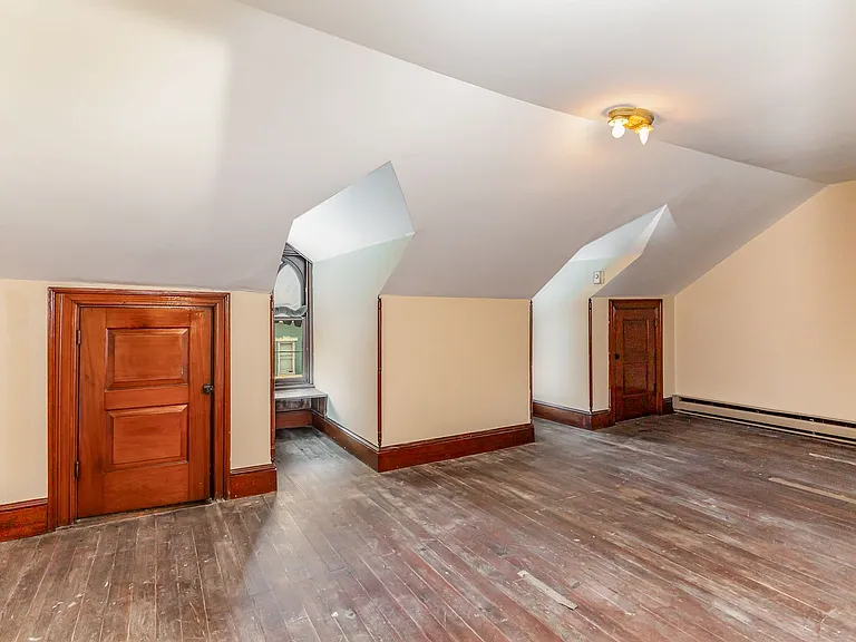 273 S Hanover St — Photo 21