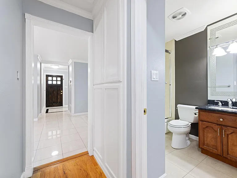 2636 Bridgeport Way — Photo 14