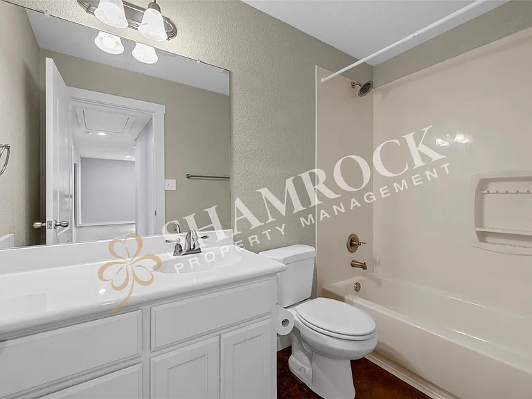 1107 Primrose Dr — Photo 20
