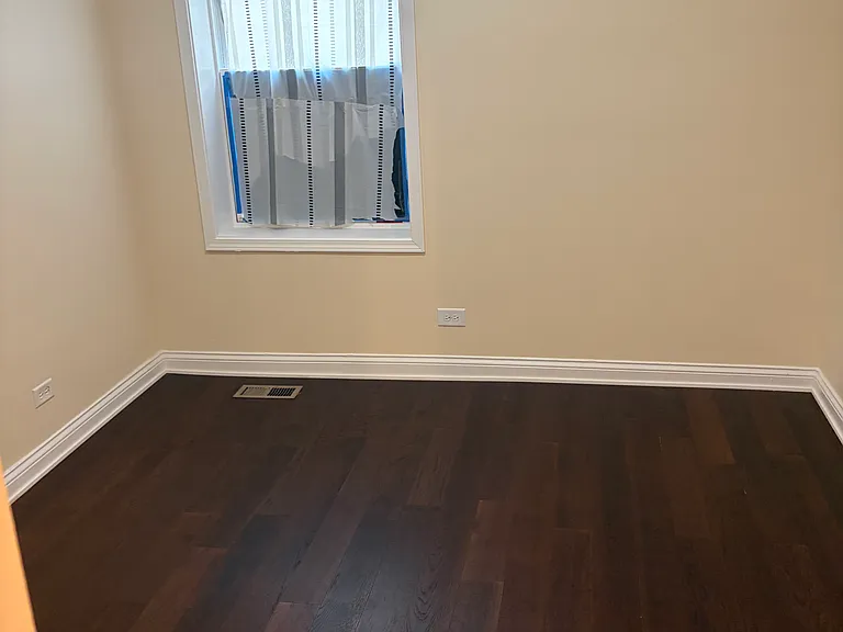 9022 S Justine St #1 — Photo 10
