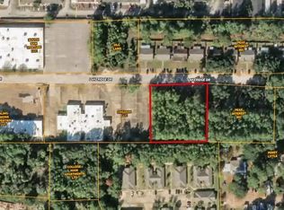 Lake Rd, Huntsville, TX 77340