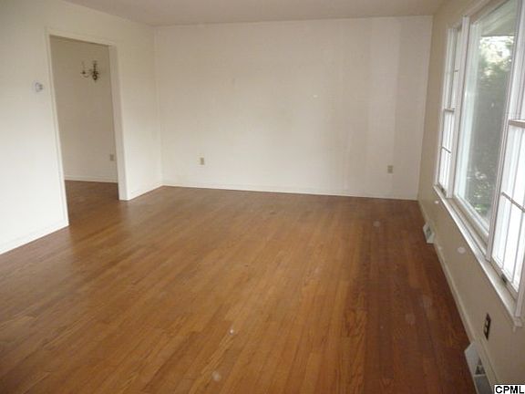 2nd image of 24 W Maplewood Ave