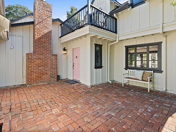 4th image of 65 Bay Vista Drive