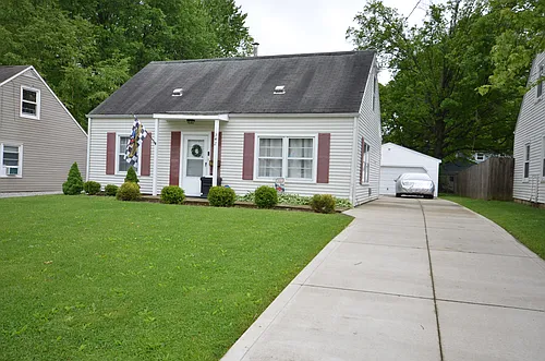 342 Jennings Ave Photo 1