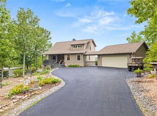 401 Starmont Trl, Clarkesville, GA 30523