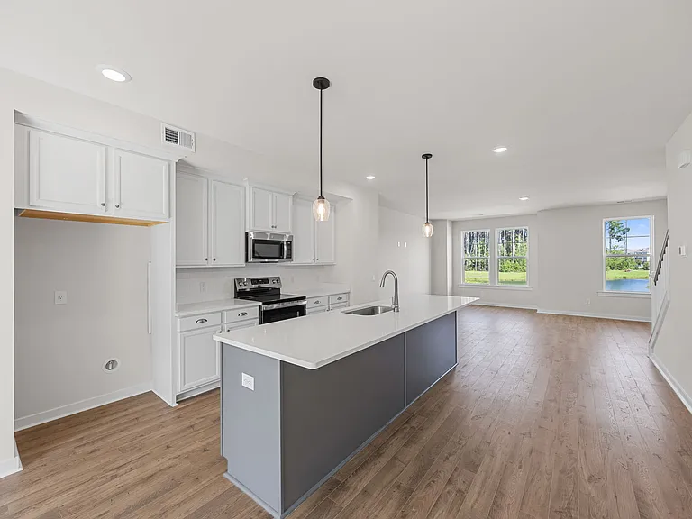 548 Scholar Way — Photo 15