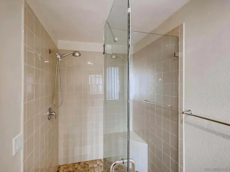 9250 Towne Centre Dr #1 — Photo 15