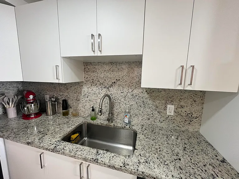 23 Saxony Cir #A — Photo 14