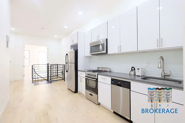 Rented by SBJ Brokerage, LLC | media 2