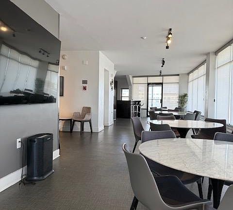 4th image of 10401 Grosvenor Pl APT 317