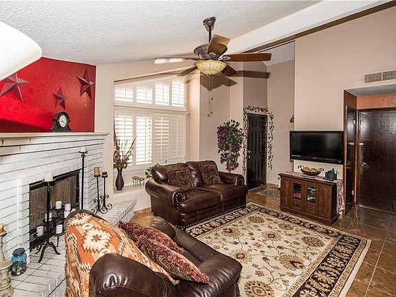 3rd image of 11705 Prado Del Sol Dr