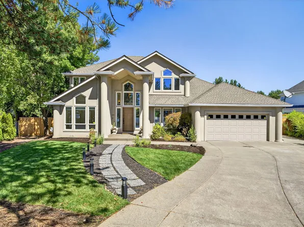 468 Sterling Point Ct, Medford, OR 97504
