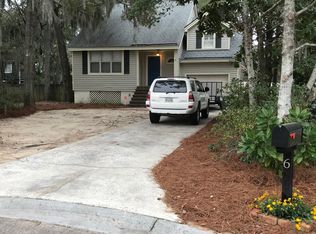 6 Oemler Ct W, Savannah, GA 31410