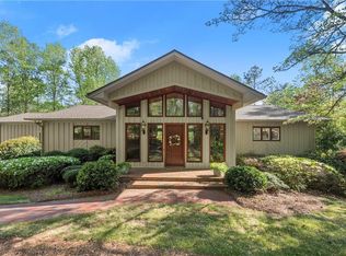 3545 Greystone Rd, Gainesville, GA 30506