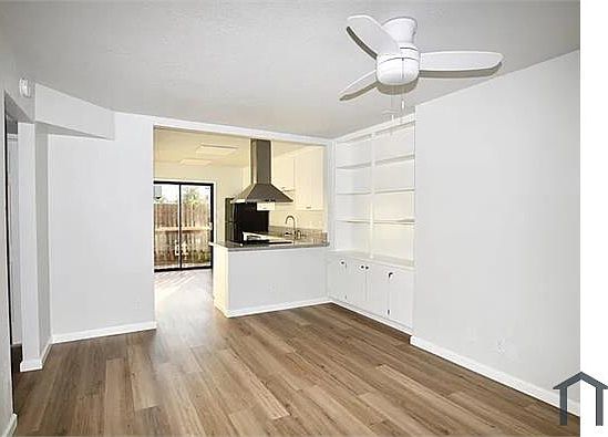 1st image of 4835 Orange Grove Ave APT 6