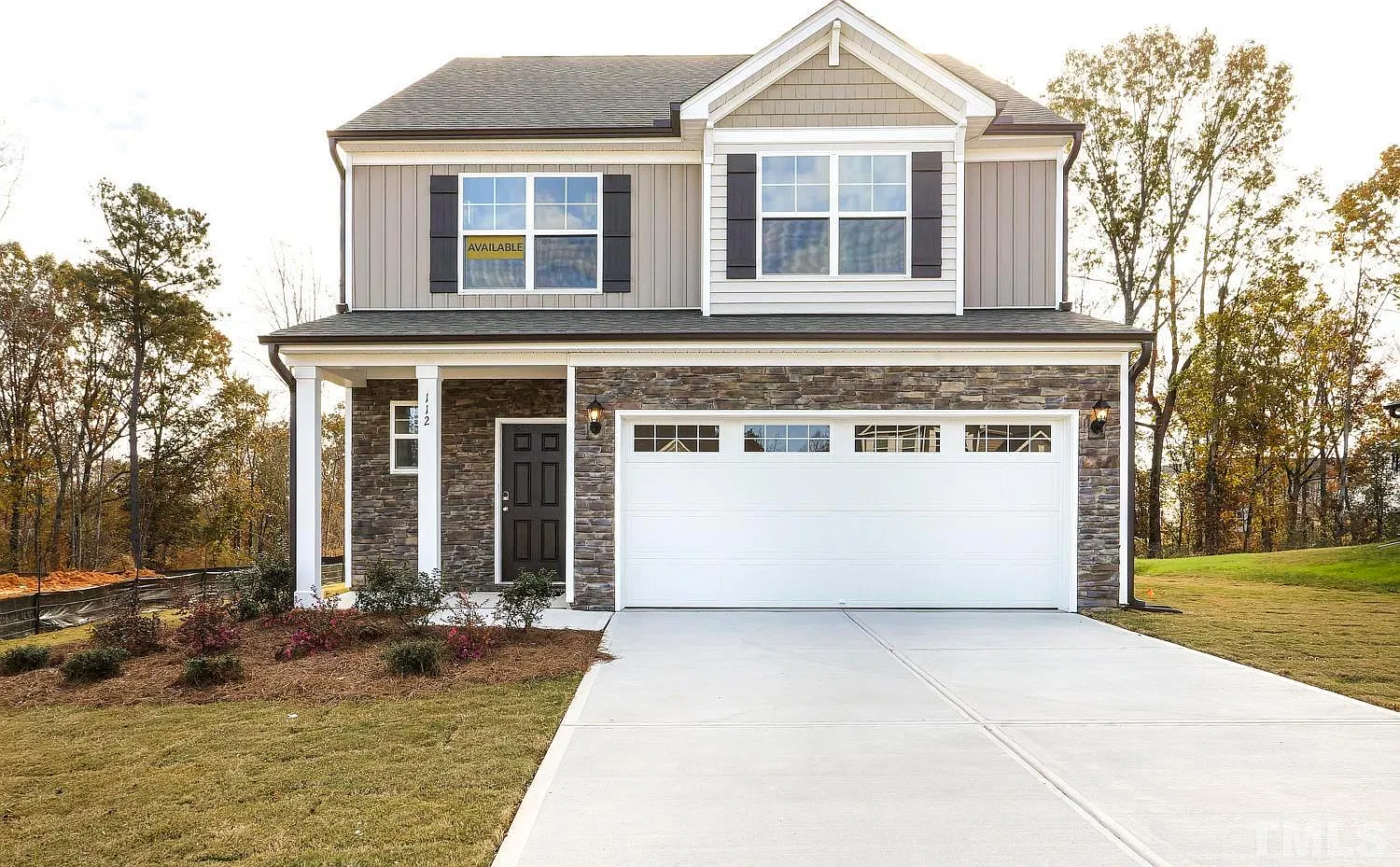 112 Clear Creek Cir — Photo 1