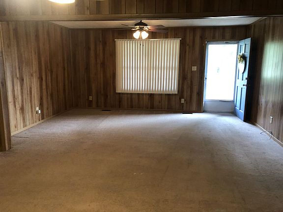 5th image of 132 Brookhaven Ct