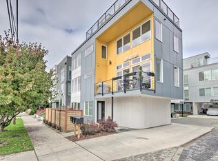 2422 NW 64th St, Seattle, WA 98107