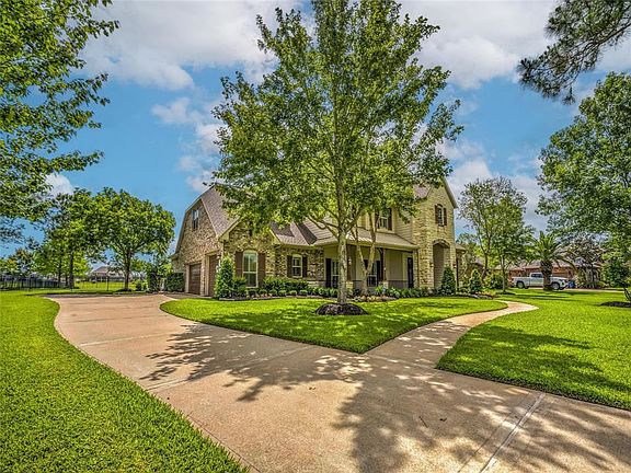 4th image of 1848 Lake Landing Dr