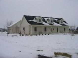 23111 Norma Ln, Harvard, IL 60033
