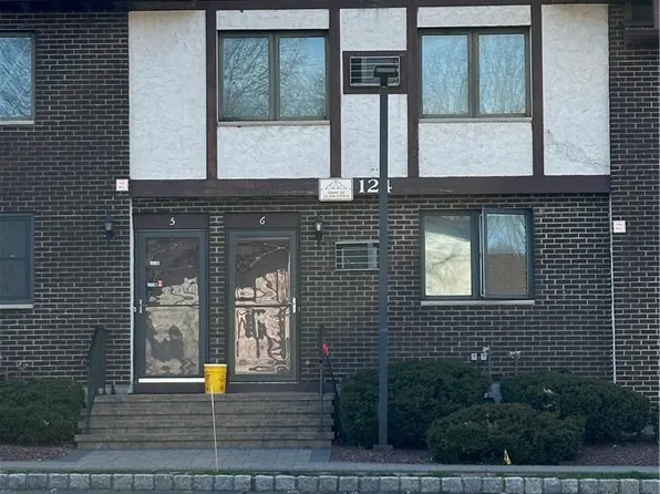 124 N Route 303 #6, Congers, NY 10920