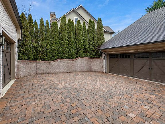 4th image of 908 Gettysvue Dr