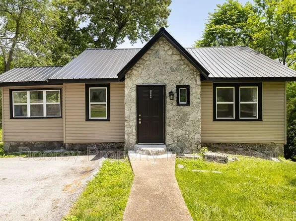 1812 John Ross Rd, Chattanooga, TN 37412