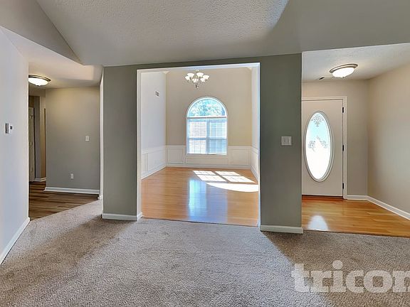 2nd image of 45 Pebble Creek Dr