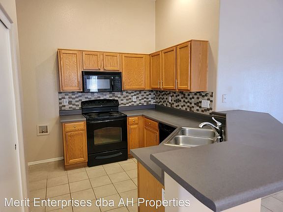 5th image of 16447 N Oachs Dr