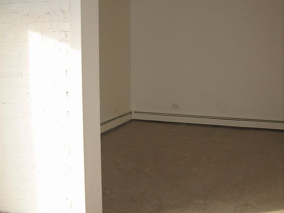 3rd image of 6000 S Central Ave APT 4