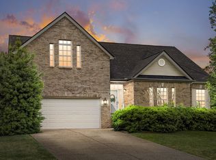 114 Fieldcrest Ct, Hendersonville, TN 37075