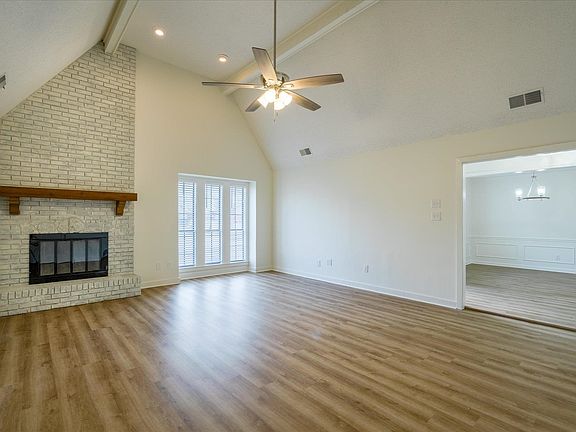 5th image of 3849 Misty Oak Dr