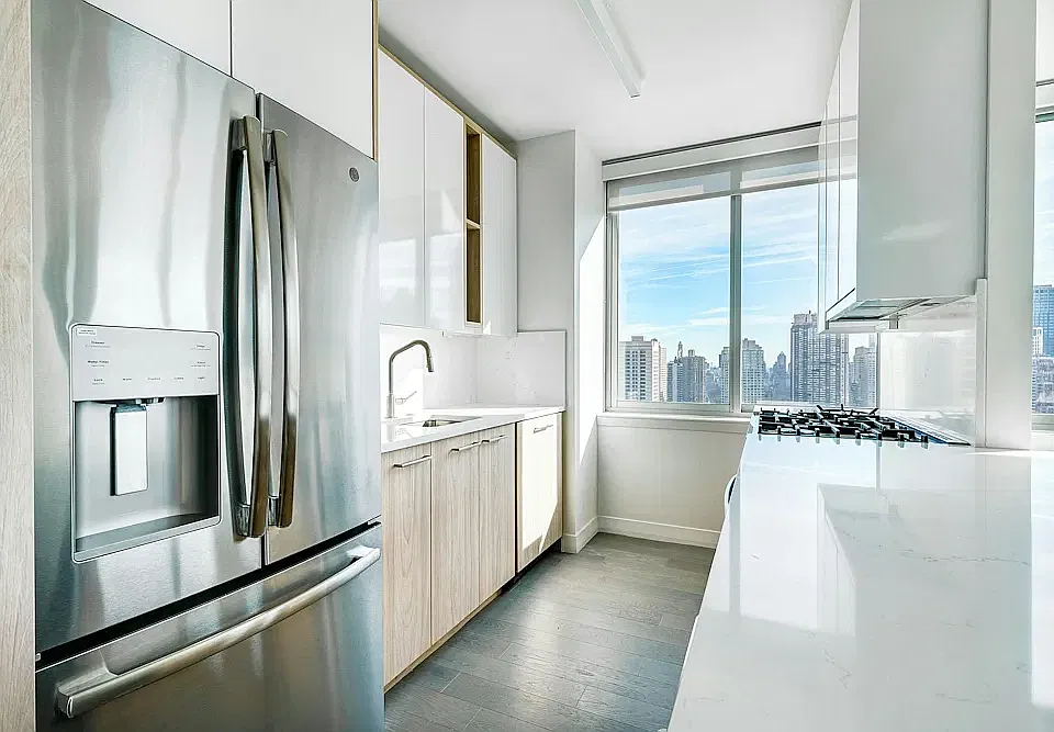 101 W End Ave #27F