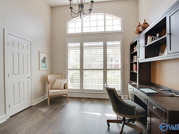 5th image of 2609 Sandalhaven Dr SE