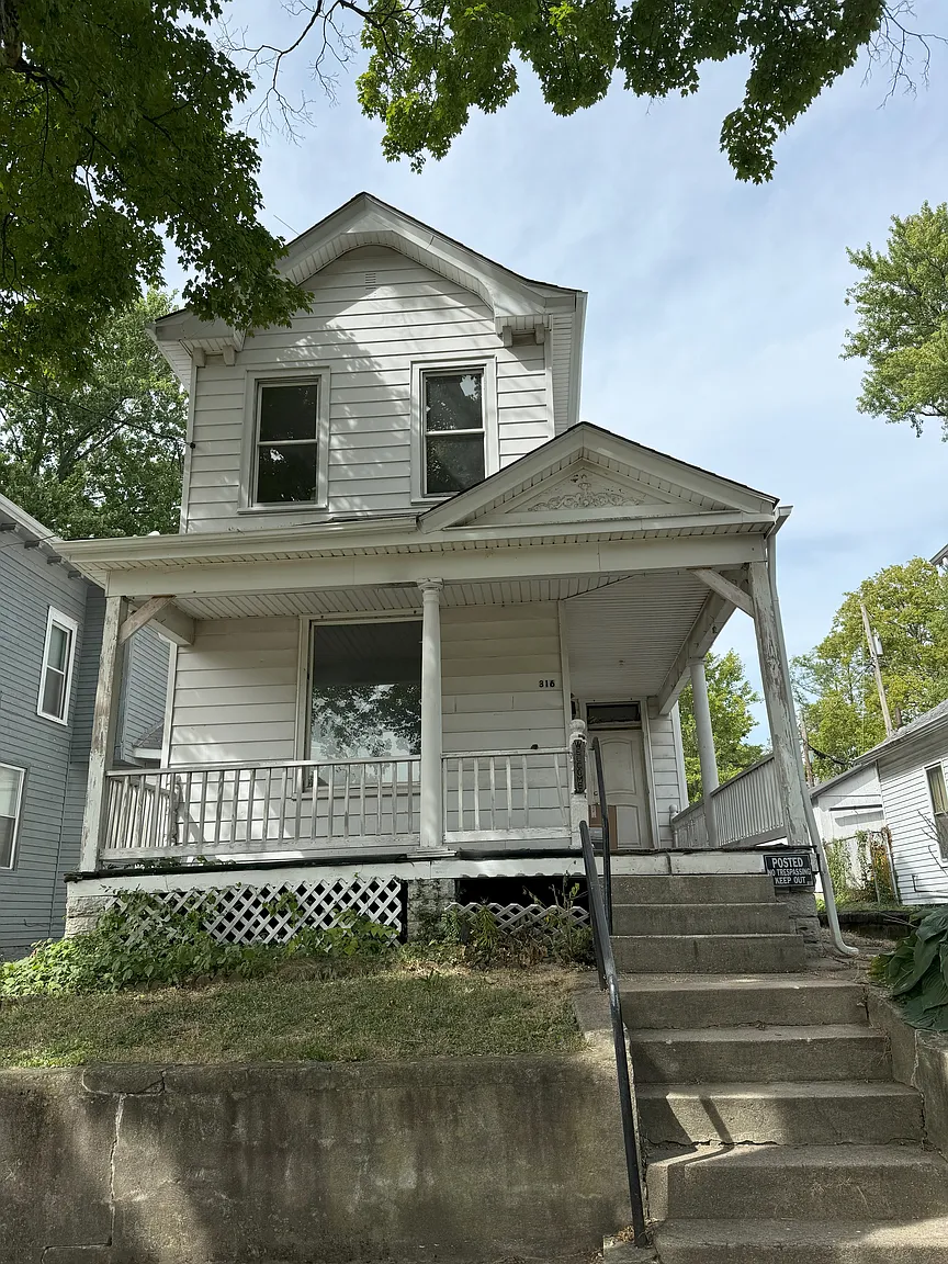 316 Wayne Ave photo 1