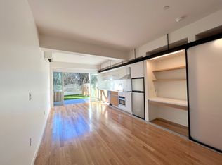 635 Scott St #10, San Francisco, CA 94117