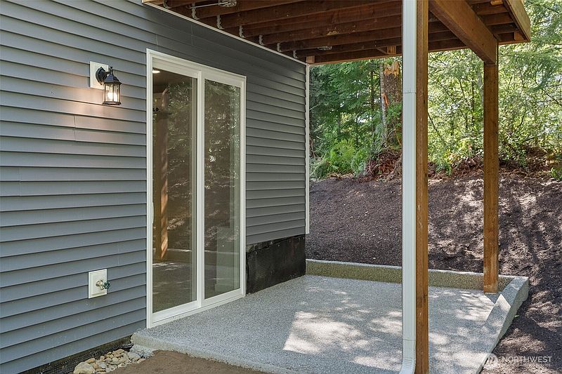 5th image of 23415 Coyne Road