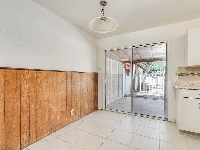 4009 N Tyndall Ave — Photo 18