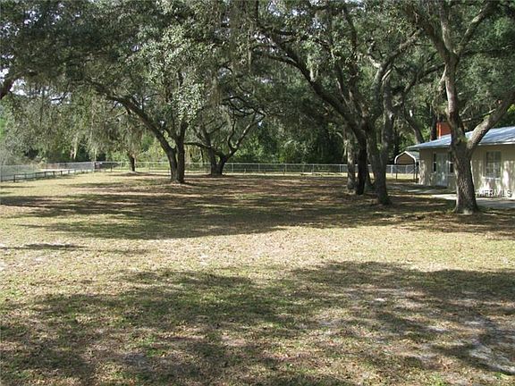 5th image of 25907 Blue Lakes Dr