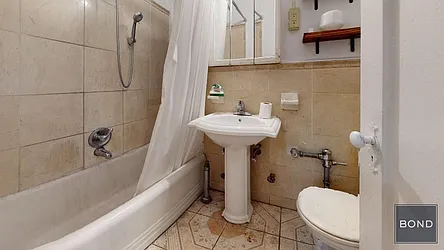 Rented by Bond New York