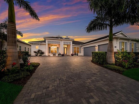 3rd image of 8448 CANE BAY COURT