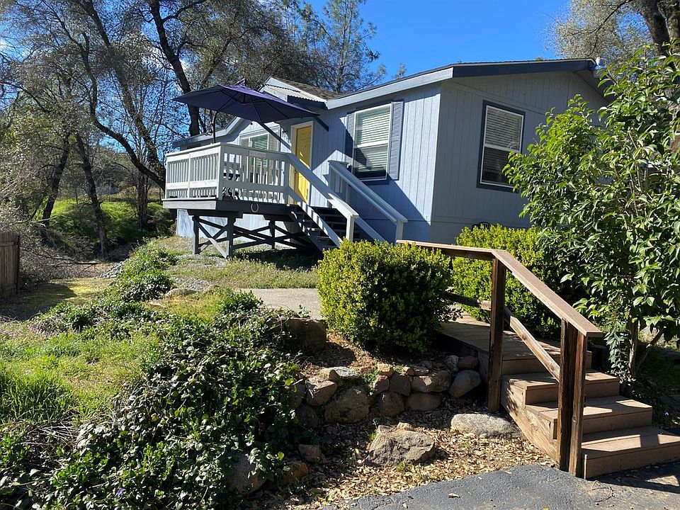 1st image of 2900 Park Way Dr #15