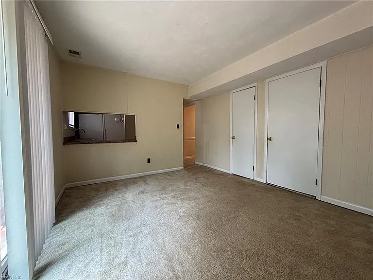 441 Woodlake Rd — Photo 10