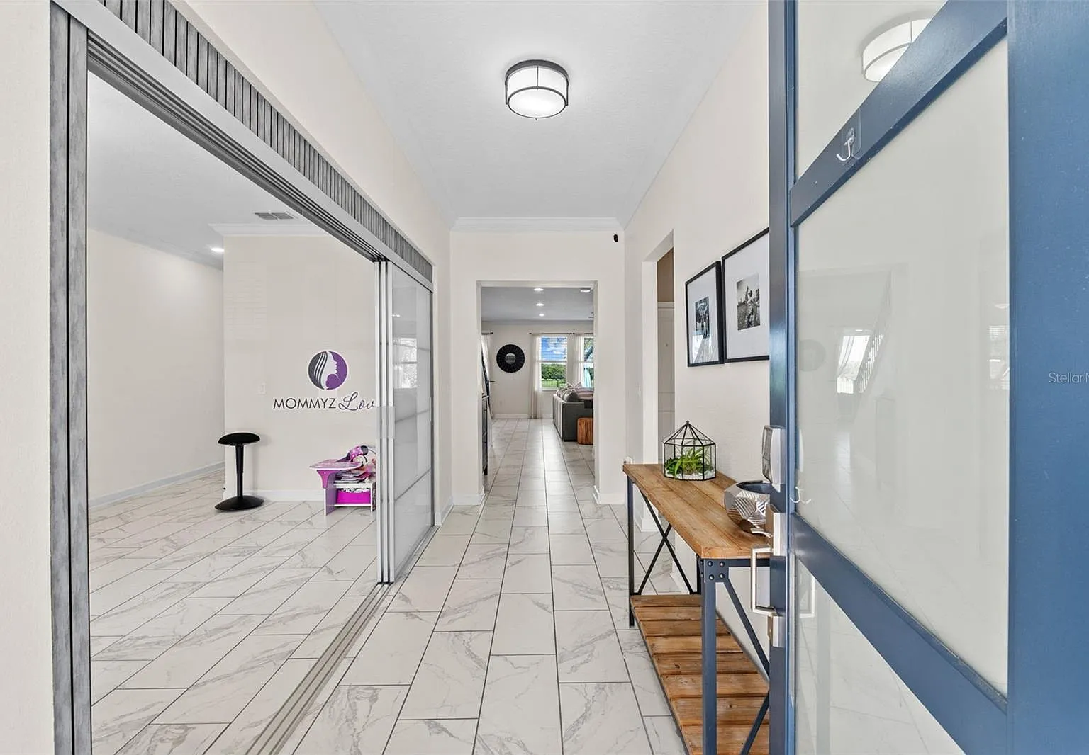 5 bed, 4.0 bath, 3856 sqft, $6,500 — Photo 4