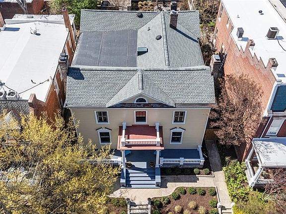 3rd image of 2315 W Grace St